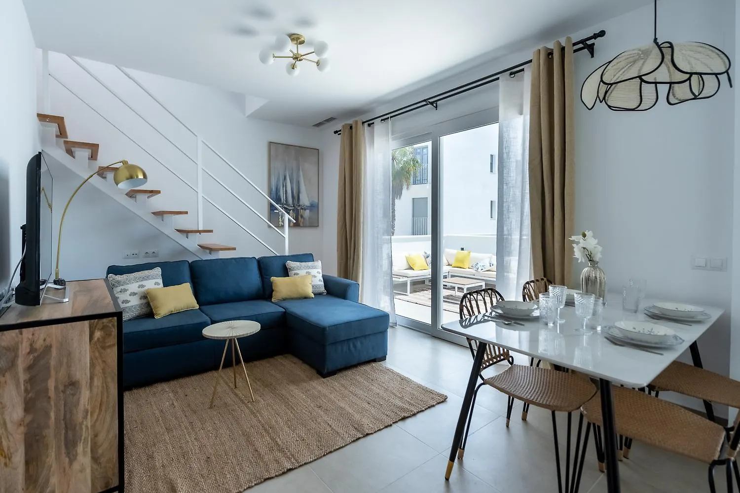 Апартаменты Bodega Olehousing Кониль-де-ла-Фронтера
